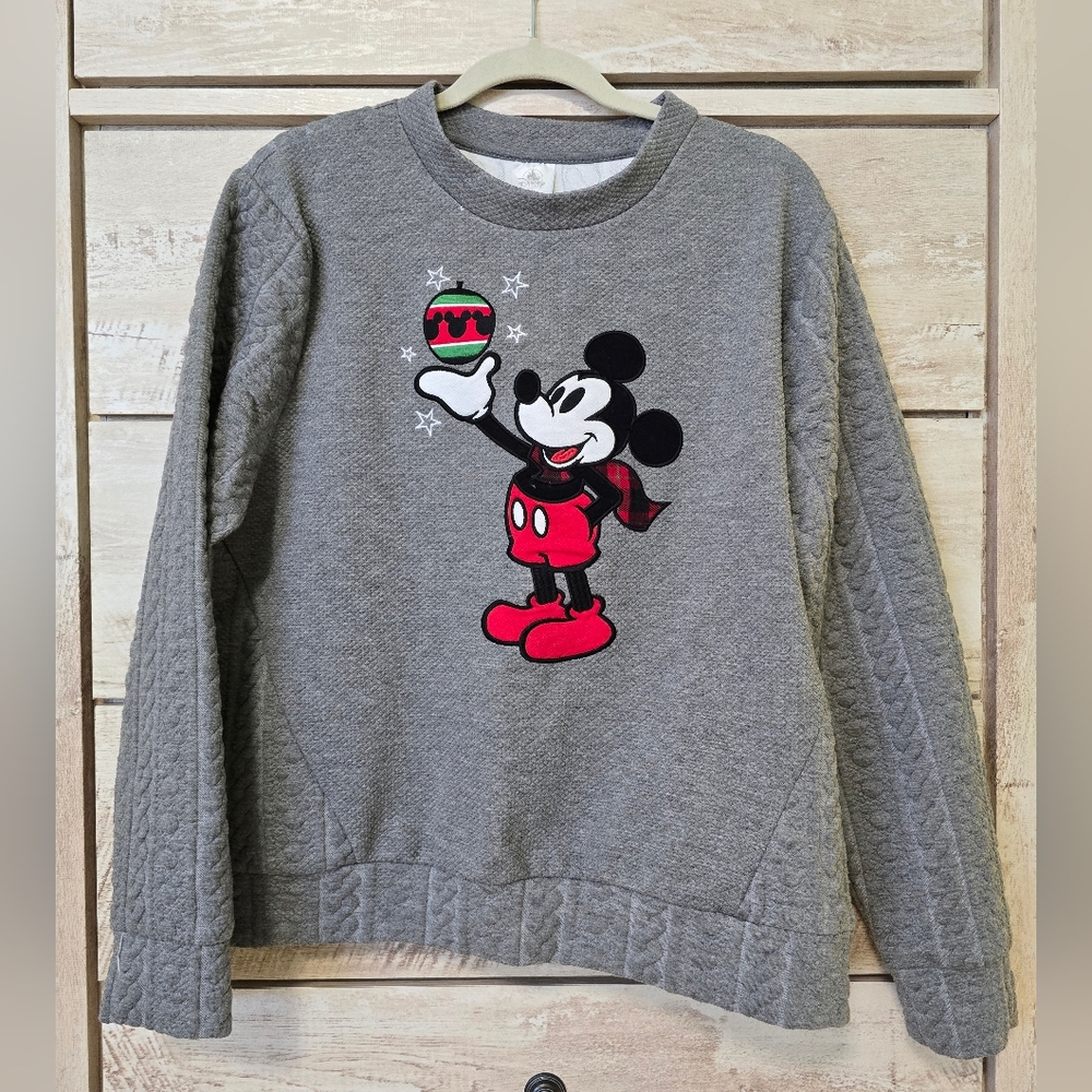 Disney Store Embroidered Mickey Mouse Christmas Sweatshirt Unisex Size S